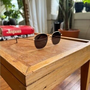 Polarized Round Gold Sunglasses with Black Lenses